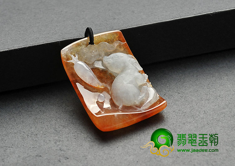冰种红黄翡缅甸翡翠A货玉兔挂件