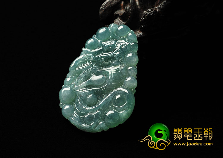 冰种晴水缅甸翡翠A货龙挂件