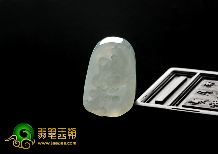 冰种晴水缅甸翡翠A货龙头挂件
