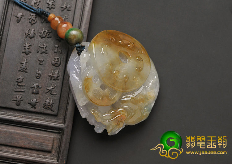 糯冰种晴水黄翡缅甸翡翠A货兔子挂件