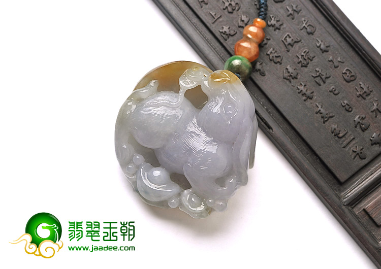 糯冰种晴水黄翡缅甸翡翠A货兔子挂件
