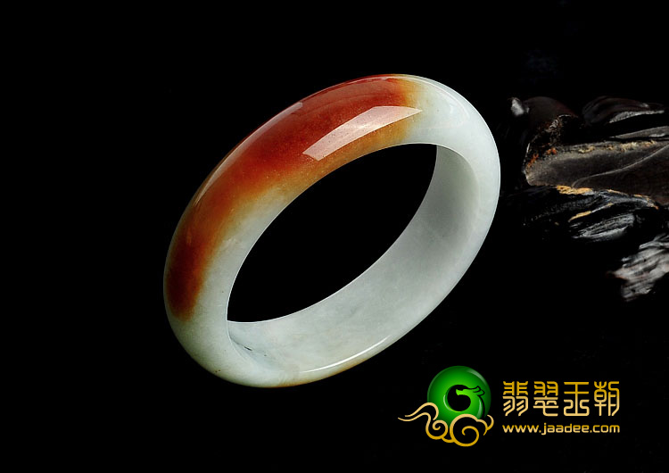 糯冰种红翡缅甸翡翠A货手镯（55.2mm）