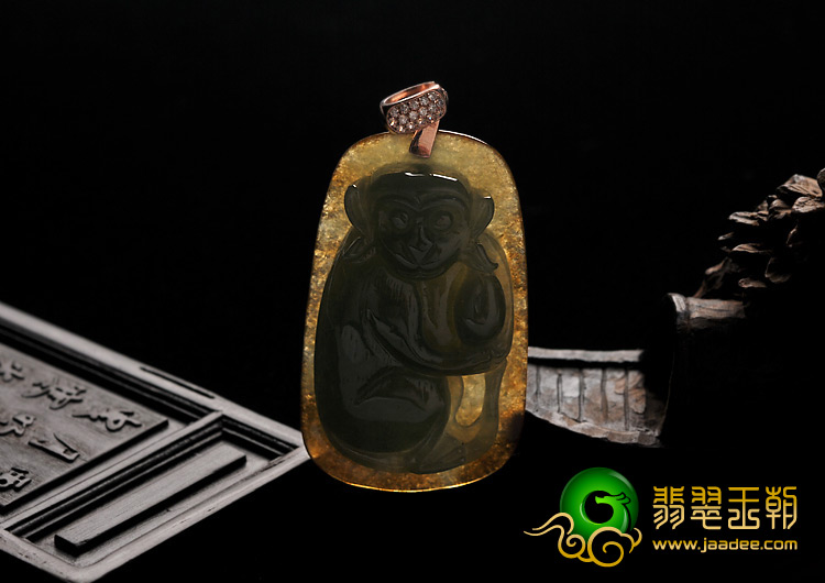 冰种晴水褐黄翡缅甸翡翠A货灵猴挂件