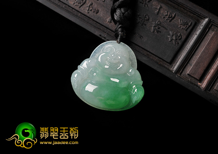 糯冰种翠色缅甸翡翠A货玉佛挂件