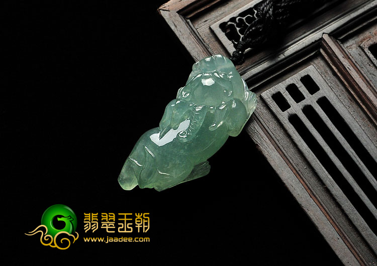 冰种晴水缅甸翡翠A货貔貅挂件