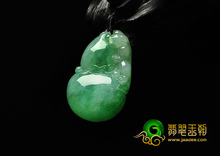 糯冰种翠色缅甸翡翠A货福禄寿挂件
