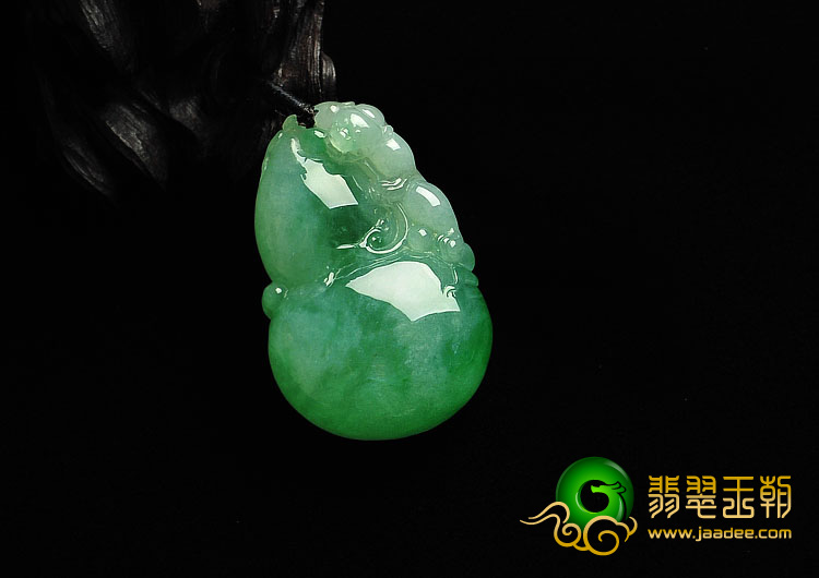 糯冰种翠色缅甸翡翠A货福禄寿挂件