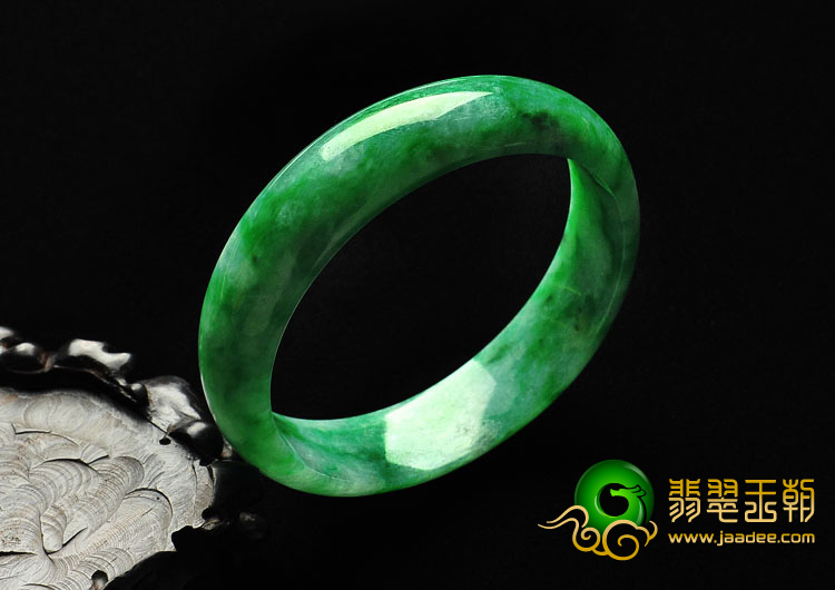 糯冰种花青缅甸翡翠A货手镯（56.9mm）