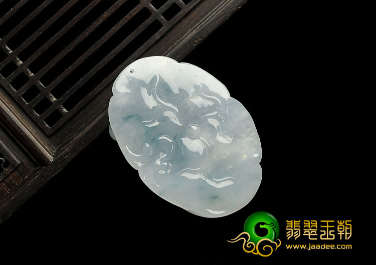 糯冰种淡紫罗兰飘花缅甸翡翠A货龙头挂件