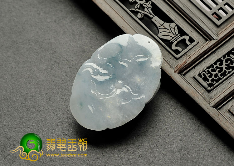 糯冰种淡紫罗兰飘花缅甸翡翠A货龙头挂件