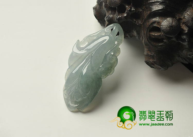 糯冰种晴水缅甸翡翠A货玉兰花挂件