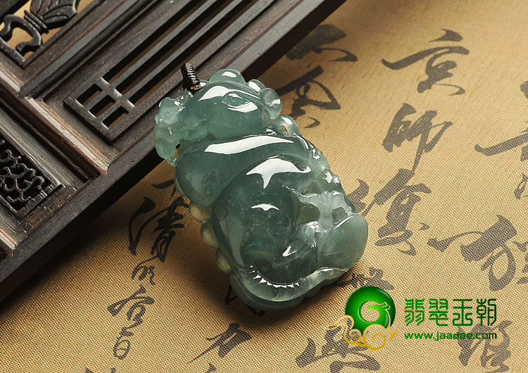 冰种蓝晴水缅甸翡翠A货玉鼠运财挂件
