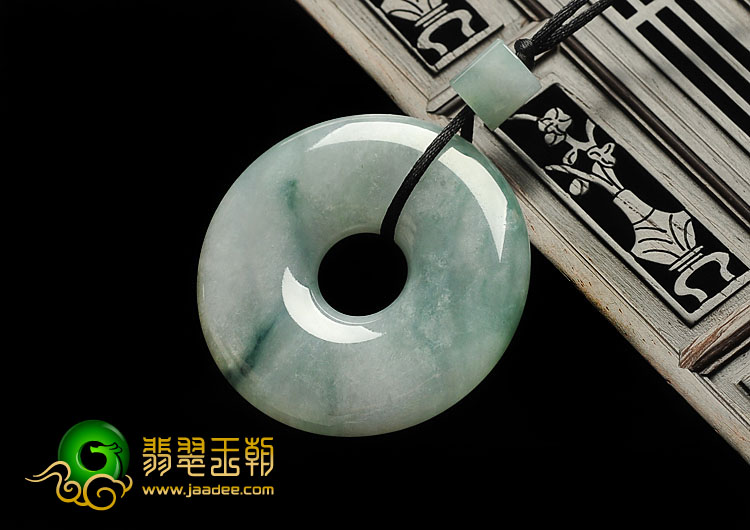 糯冰种飘花缅甸翡翠A货平安扣挂件