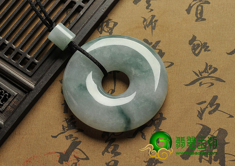 糯冰种飘花缅甸翡翠A货平安扣挂件
