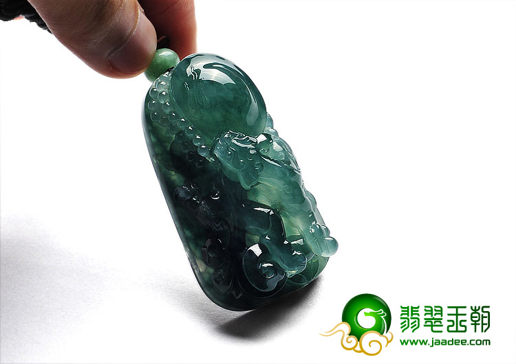 冰种飘花缅甸翡翠A货龙凤呈祥挂件