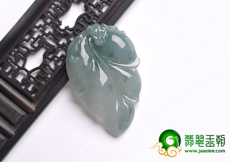 糯冰种飘花缅甸翡翠A货叶子挂件