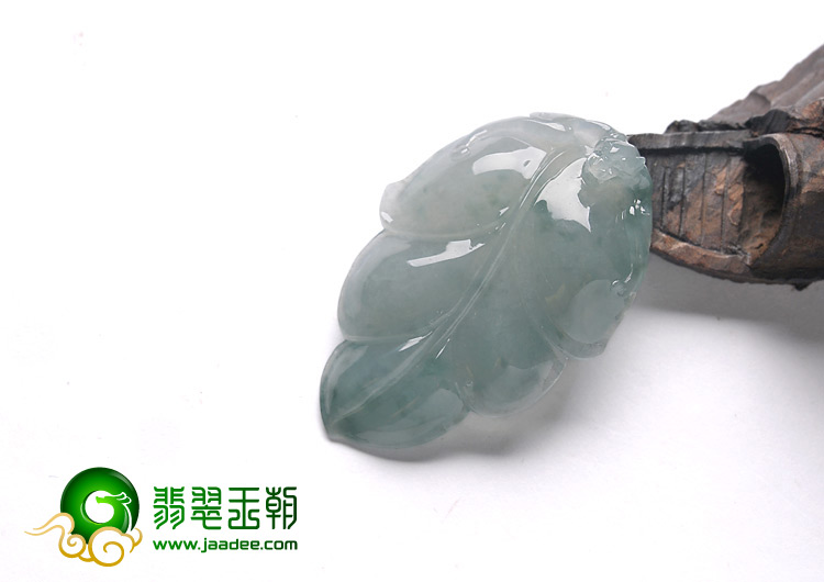 糯冰种飘花缅甸翡翠A货叶子挂件