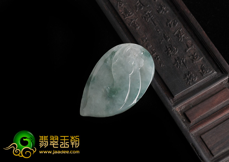 糯冰种飘花缅甸翡翠A货兰花貔貅挂件