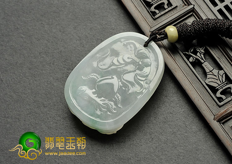 冰种晴水缅甸翡翠A货马牌挂件
