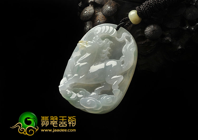 冰种晴水缅甸翡翠A货马牌挂件