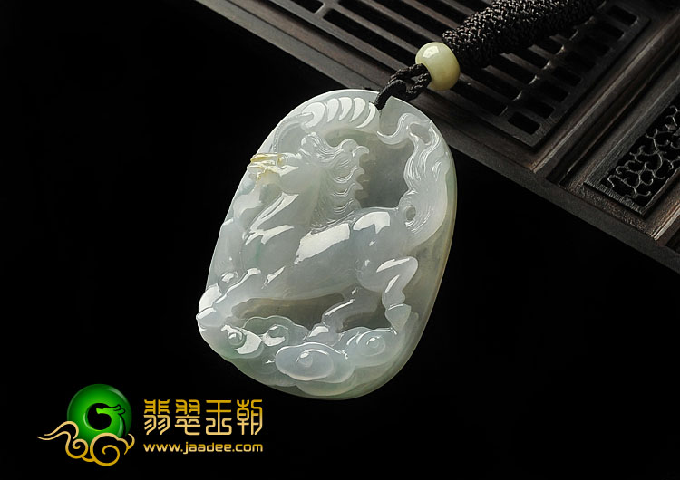 冰种晴水缅甸翡翠A货马牌挂件