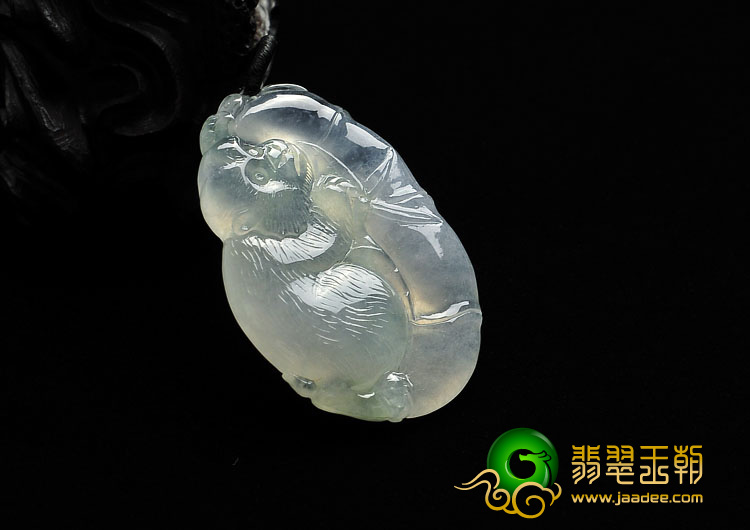 冰种淡晴水缅甸翡翠A货灵猴挂件