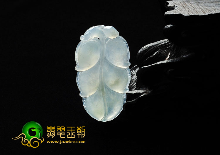 糯冰种淡晴水缅甸翡翠A货叶子挂件