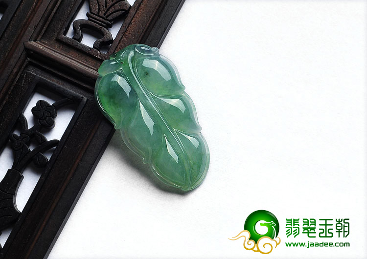 糯冰种晴水缅甸翡翠A货叶子挂件