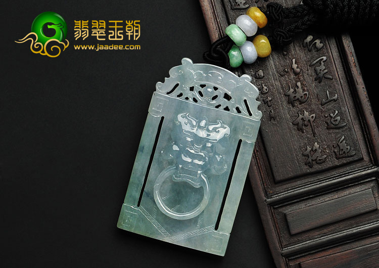 冰种晴水缅甸翡翠A货府中有龙挂件