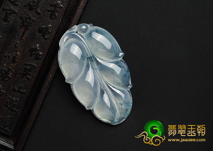 冰种飘花缅甸翡翠A货叶子挂件
