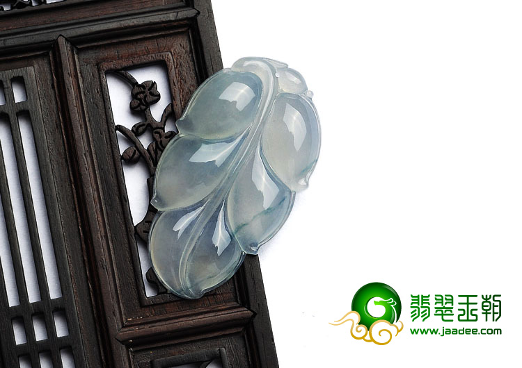 冰种略飘花缅甸翡翠A货叶子挂件