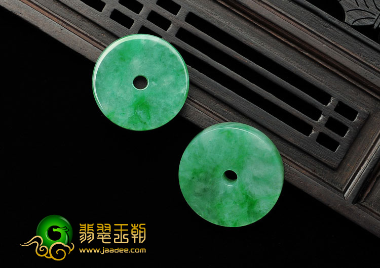 糯冰种翠色缅甸翡翠A货平安扣挂件（单价）