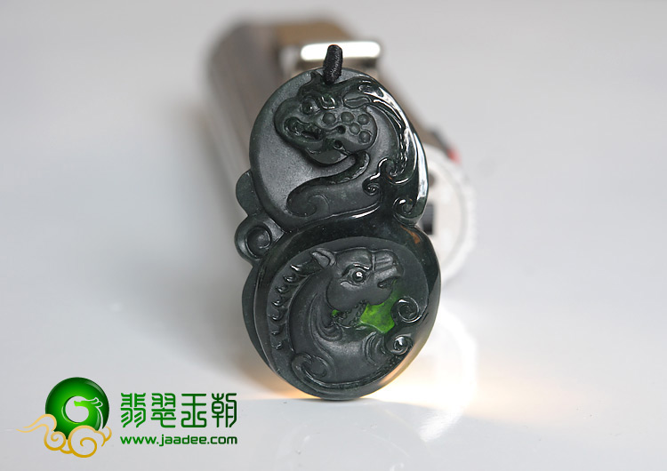 冰种墨翠缅甸翡翠A货龙马精神挂件