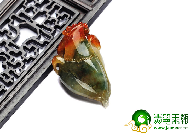 糯冰种多彩缅甸翡翠A货玉兰花挂件