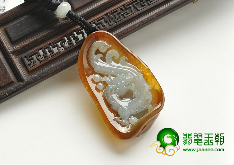 糯冰种褐黄翡缅甸翡翠A货龙牌挂件