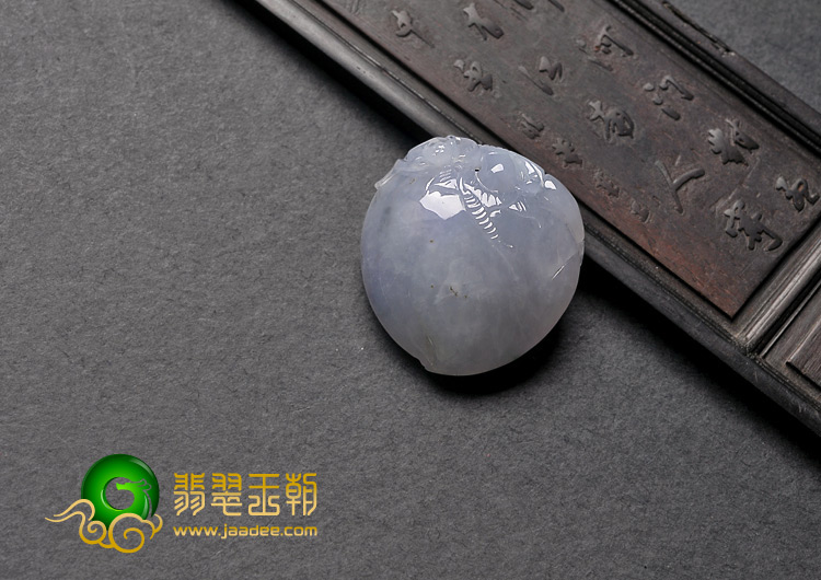 糯冰种紫罗兰略飘花缅甸翡翠A货寿桃挂件