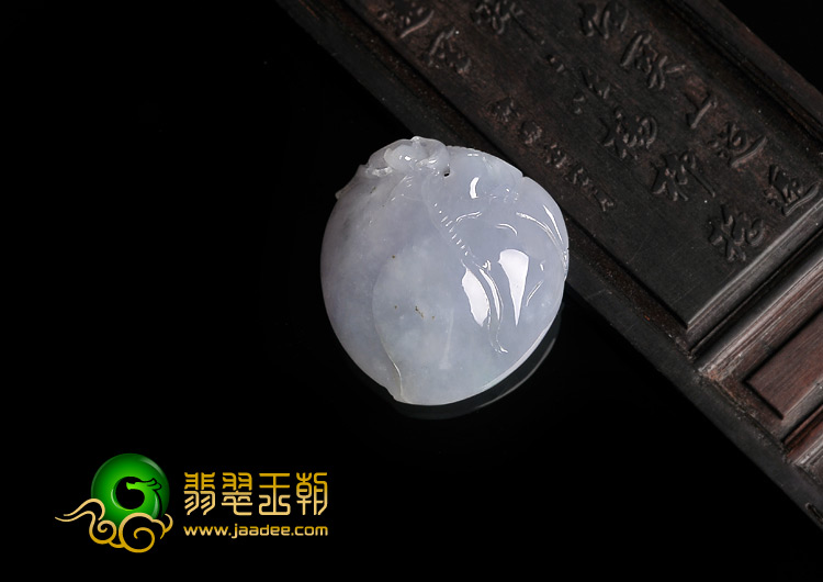 糯冰种紫罗兰略飘花缅甸翡翠A货寿桃挂件