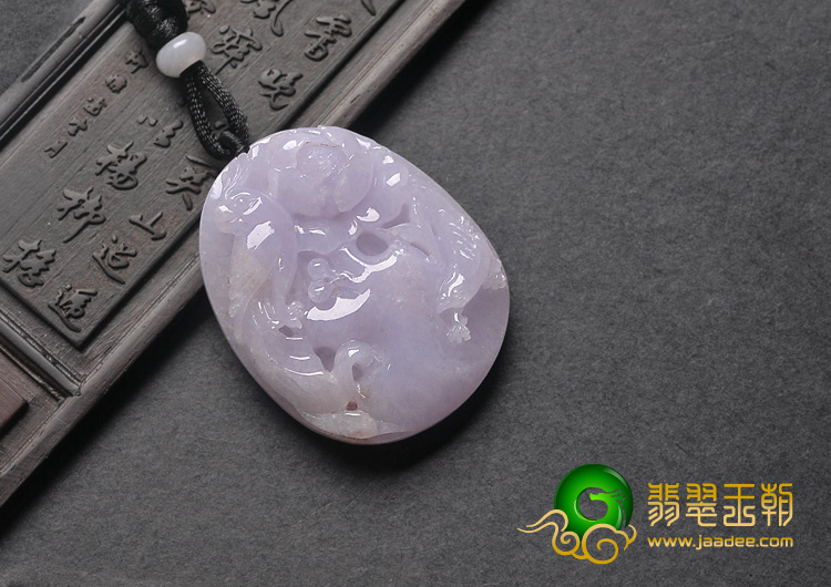 糯冰种紫罗兰缅甸翡翠A货喜上眉梢挂件