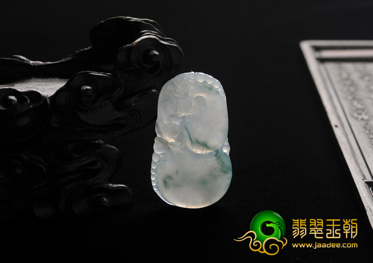 糯冰种飘花缅甸翡翠A货福禄寿挂件