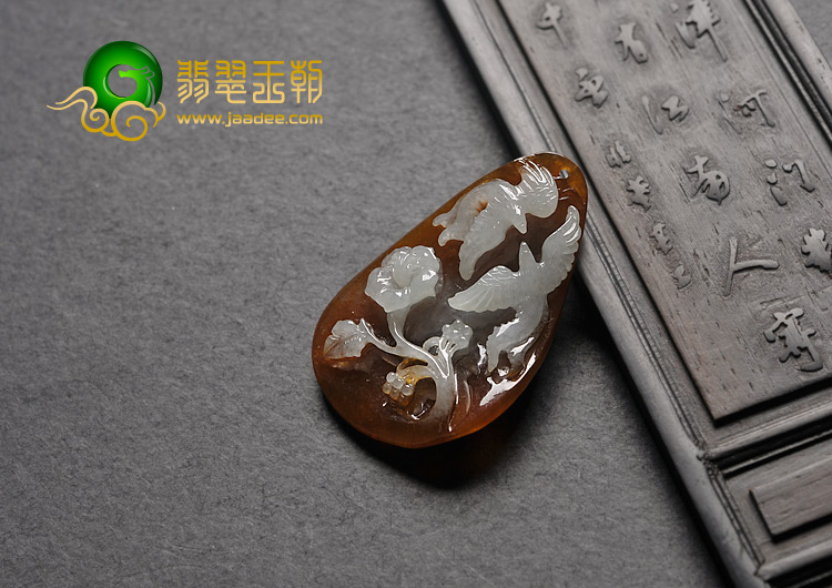 糯冰种褐红翡缅甸翡翠A货喜上眉梢挂件