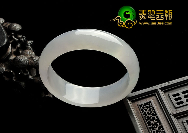 冰种晴水缅甸翡翠A货手镯（57.9mm）