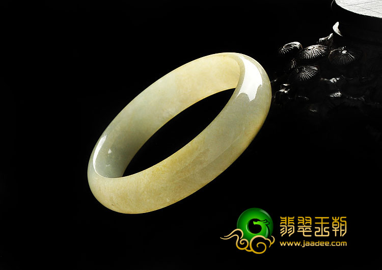 糯冰种黄翡缅甸翡翠A货手镯（55.2mm）