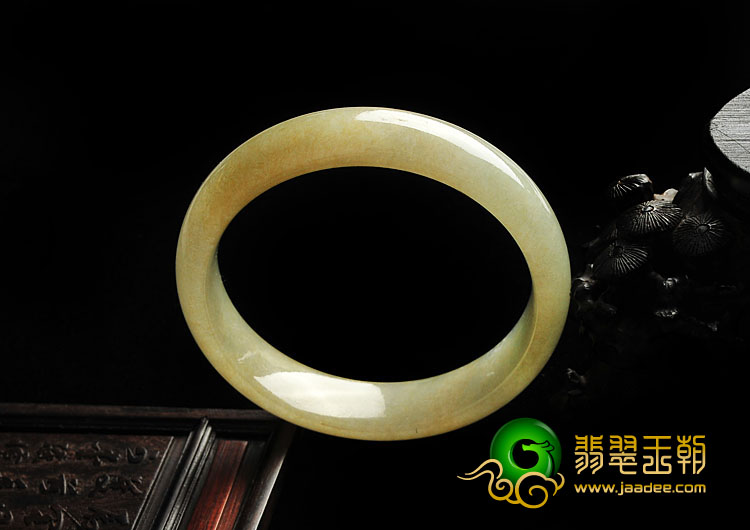 糯冰种黄翡缅甸翡翠A货手镯（55.2mm）