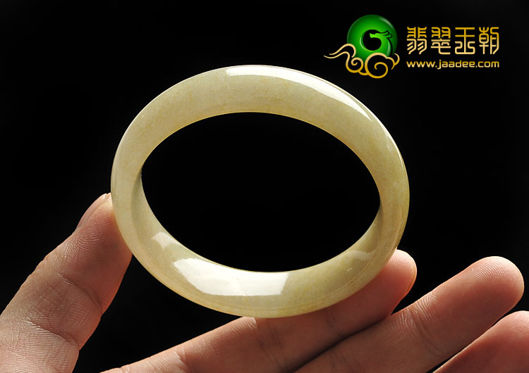 糯冰种黄翡缅甸翡翠A货手镯（55.2mm）