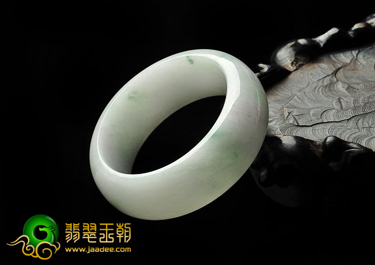 糯冰种淡春带彩缅甸翡翠A货手镯/童镯（39.4mm）