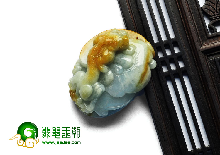 糯冰种黄翡缅甸翡翠A货貔貅挂件