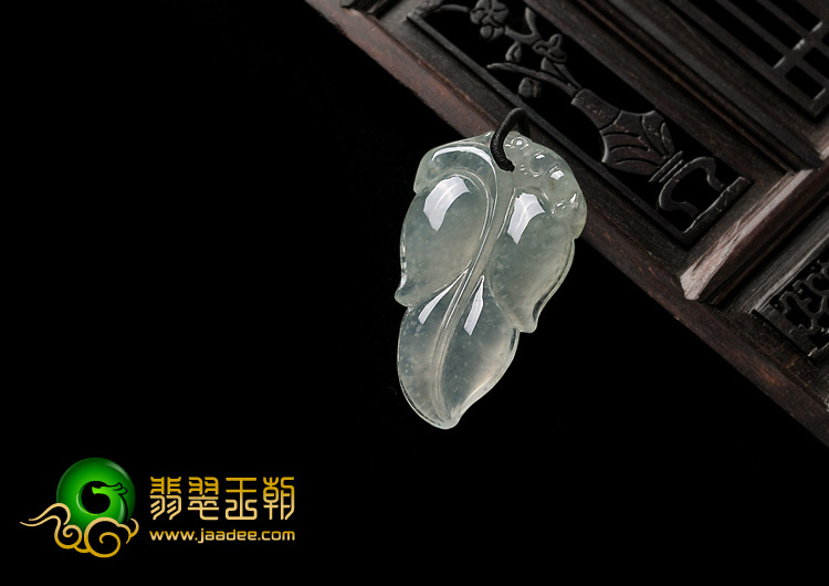冰种淡晴水缅甸翡翠A货叶子挂件