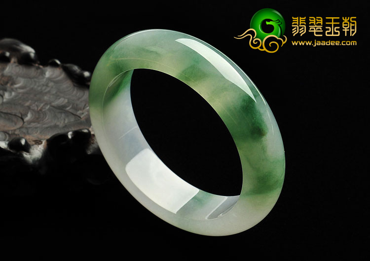 糯冰种飘花缅甸翡翠A货手镯（57mm）