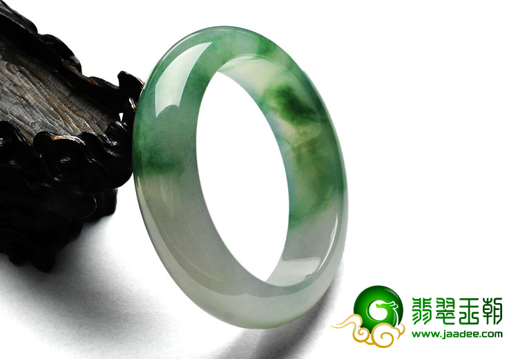 糯冰种飘花缅甸翡翠A货手镯（57mm）