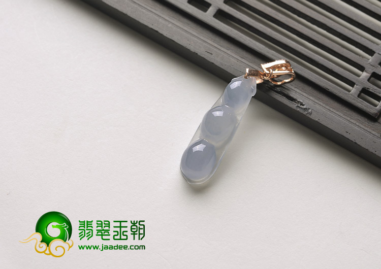 冰种晴水缅甸翡翠A货豆子挂件